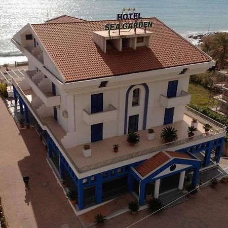 אקואפסה Sea Garden Hotel מראה חיצוני תמונה