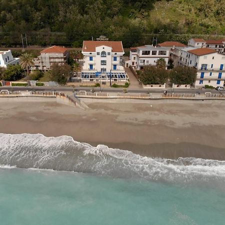 אקואפסה Sea Garden Hotel מראה חיצוני תמונה