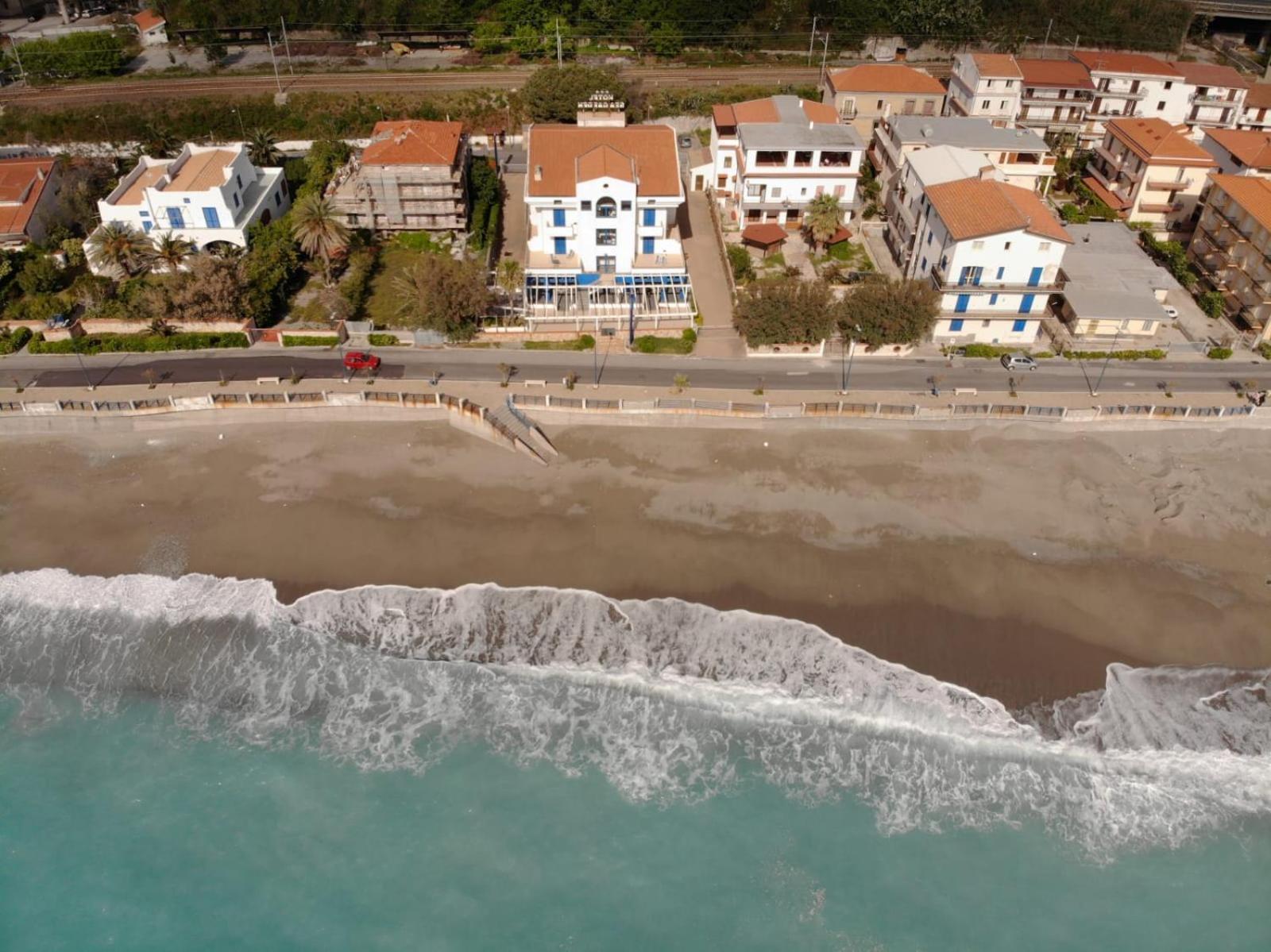 אקואפסה Sea Garden Hotel מראה חיצוני תמונה