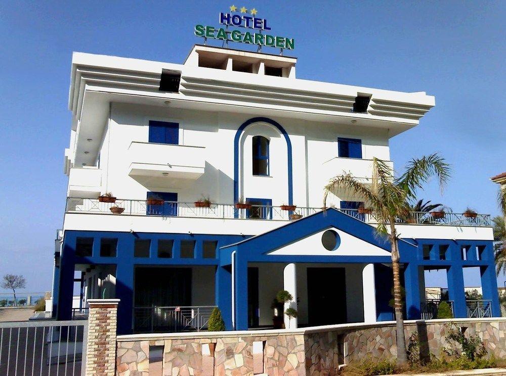 אקואפסה Sea Garden Hotel מראה חיצוני תמונה