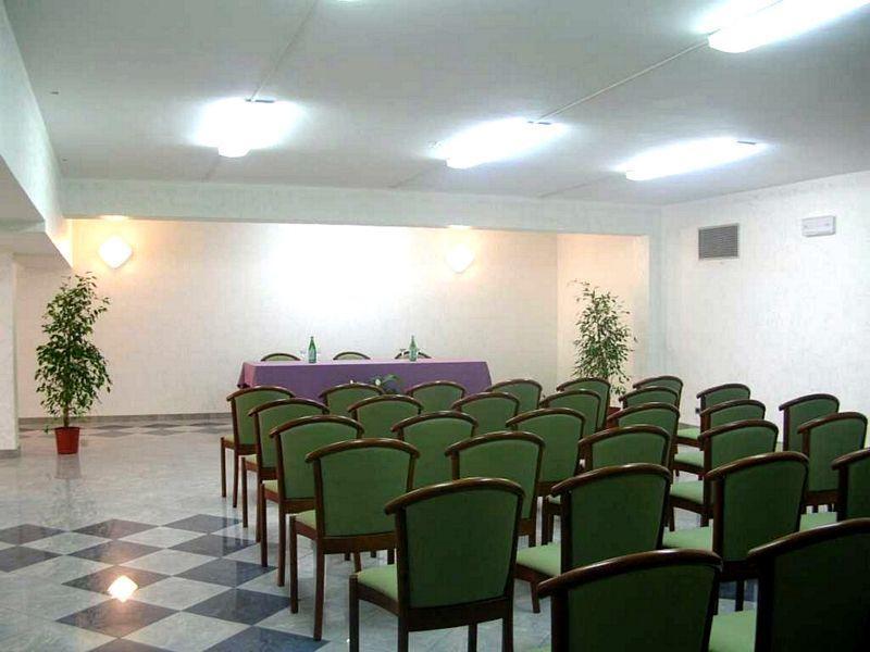 אקואפסה Sea Garden Hotel מראה חיצוני תמונה